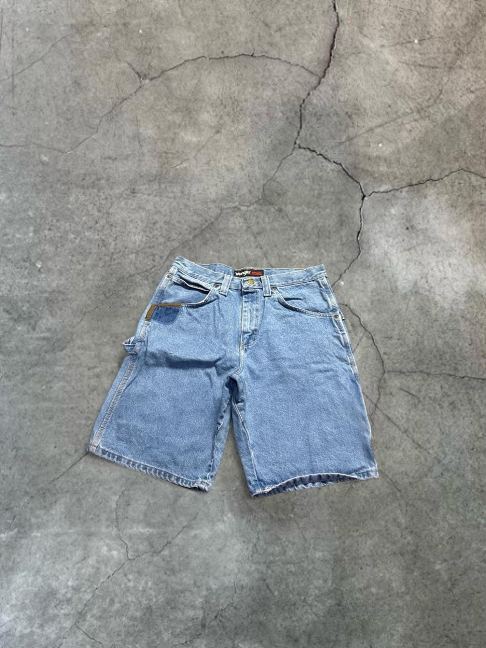 Wrangler RIGGS Workwear Carpenter Denim Shorts Light Wash Baggy
